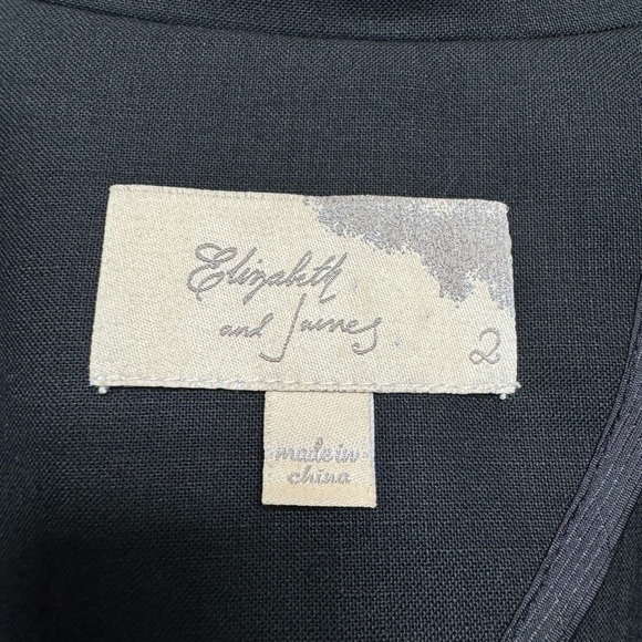 Elizabeth and James 3/4 sleeve unlined lightweight wool blazer size 2 - Picture 6 of 10